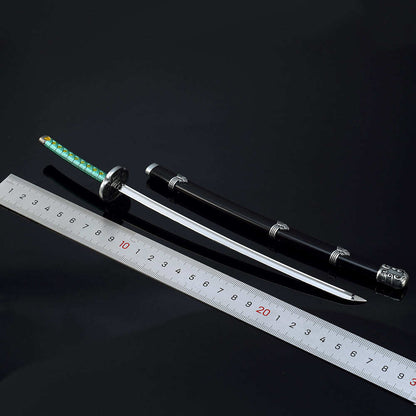 Azuiblc 隻狼/セキロ 楔丸 直刃の刀  不死斬り 黒の不死斬り 片鎌十文字槍　26cm　 剣聖 葦名一心　武器　工芸品　ミニチュア　1/6スケール　ダイキャスト製　おもちゃ　武器レプリカ　卓上装備品　イベント　武器モデル　塗装済み可動フィギュア - Azuiblc