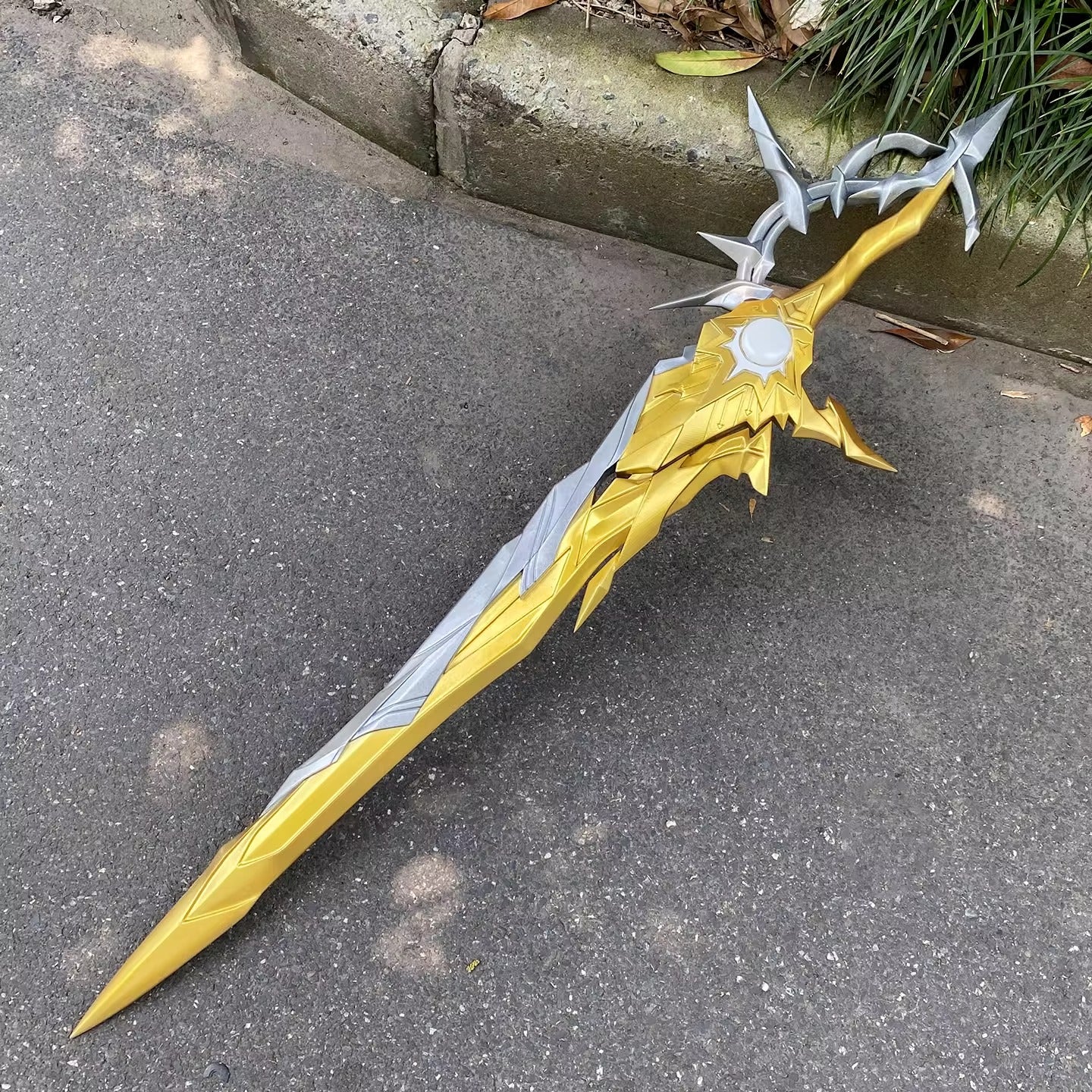 Azuiblc Homicide Star Rail Phainon Sword, 110cm PU Leather, Gold