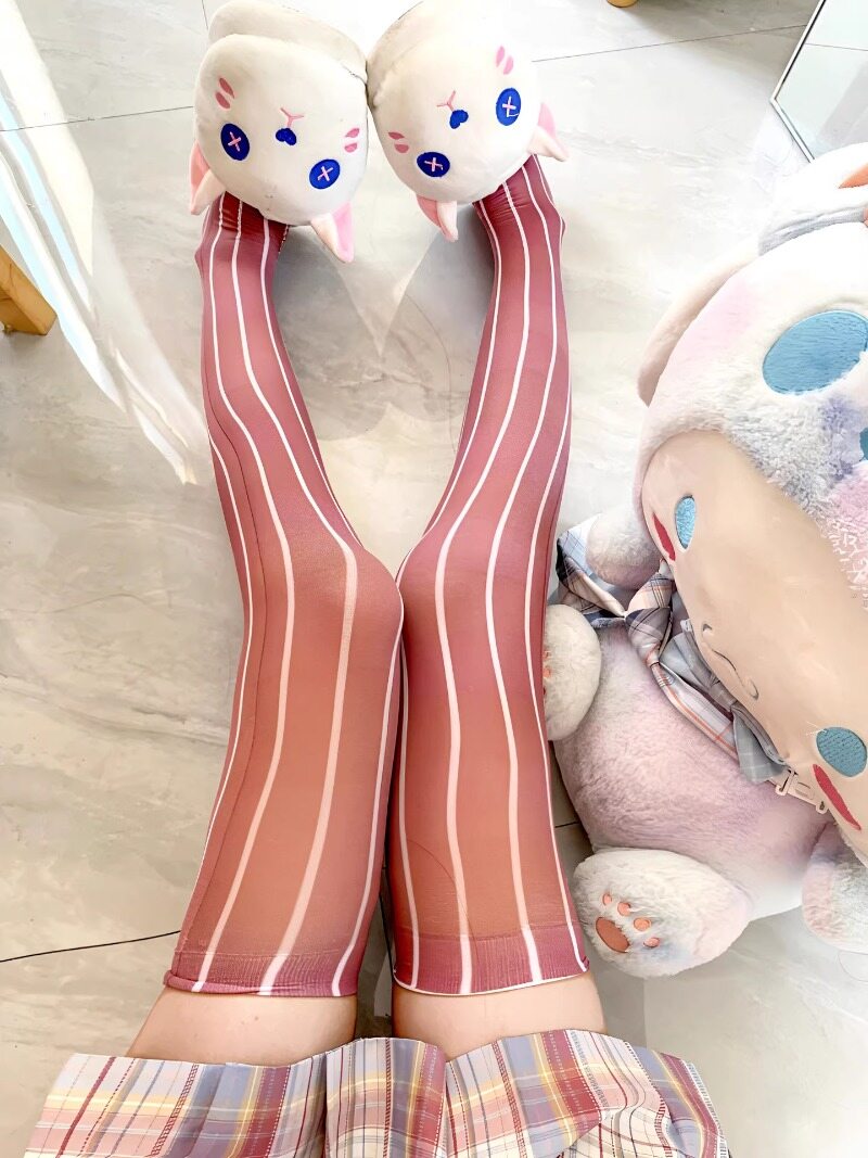 Azuiblc　魔法少女まどかマギカ  巴 マミ ニーハイソックス タイツ  ともえ マミ ストッキング 涼感シリーズ 光沢オーバーニーソックス - Azuiblc